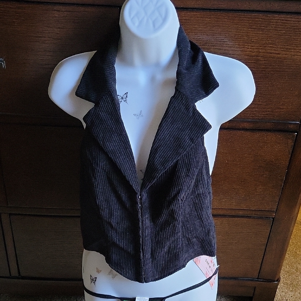 NWT Large SHEIN Black Corduroy Halter Vest